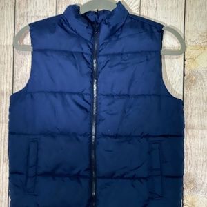 boys puffer vest.